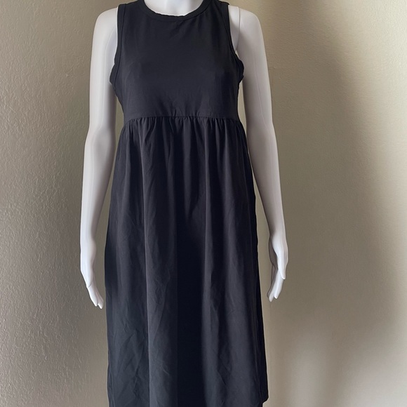 J. Crew Factory Dresses & Skirts - J Crew factory black long stretchy Relaxed fit pockets sleeveless dress Small P